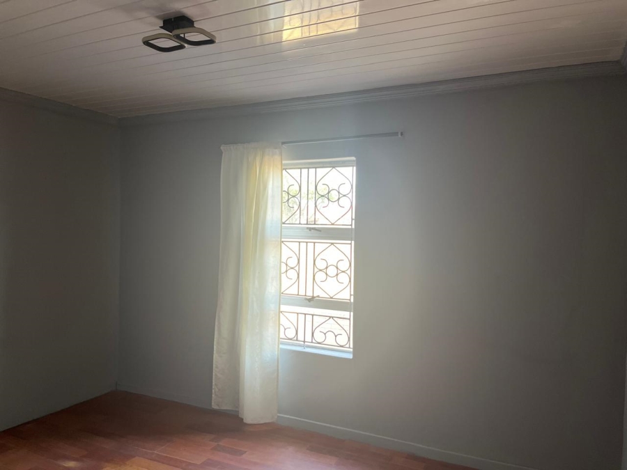 2 Bedroom Property for Sale in Ottery Western Cape
